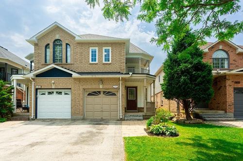 1818 Hobson Drive, Burlington, ON - Outdoor With Facade