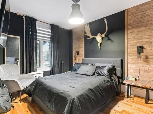 Bedroom - 4707  - 4711 Rue Adam, Montréal (Mercier/Hochelaga-Maisonneuve), QC - Indoor Photo Showing Bedroom