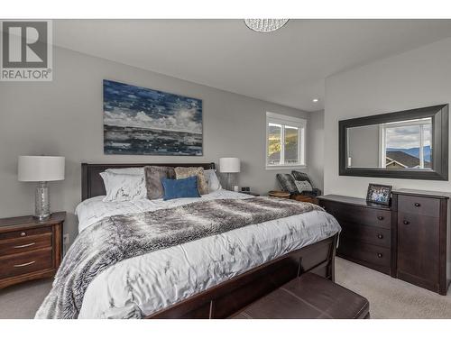 405 Prestwick Street, Kelowna, BC - Indoor Photo Showing Bedroom