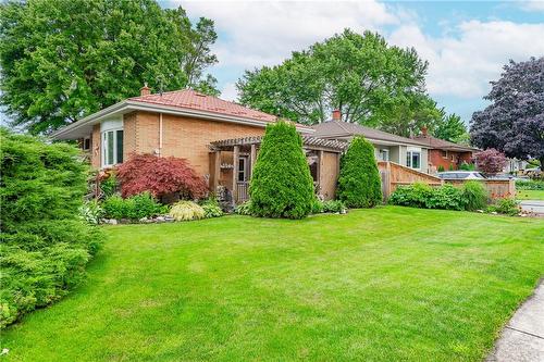 1246 Homewood Drive, Burlington, ON - Outdoor