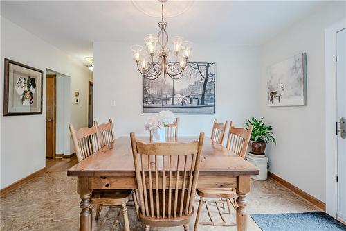 1246 Homewood Drive, Burlington, ON - Indoor Photo Showing Dining Room