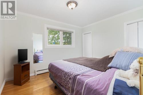 10 Ridge Road, St. John'S, NL - Indoor Photo Showing Bedroom