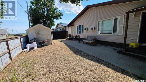 12 8Th Street Ne, Weyburn, SK - Outdoor With Exterior