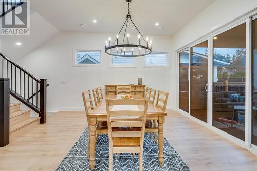 693 Balsam Road, Kelowna, BC - Indoor Photo Showing Dining Room