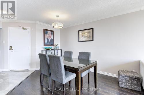 2111 - 35 Trailwood Drive E, Mississauga, ON - Indoor Photo Showing Dining Room