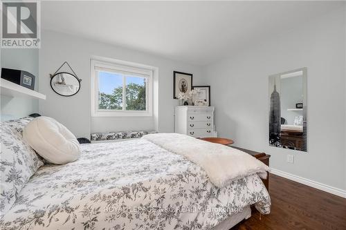 19 Little John Court, Welland, ON - Indoor Photo Showing Bedroom