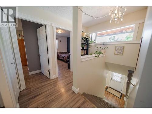 3312 Mount Royal  Drive, Cranbrook, BC - Indoor Photo Showing Other Room