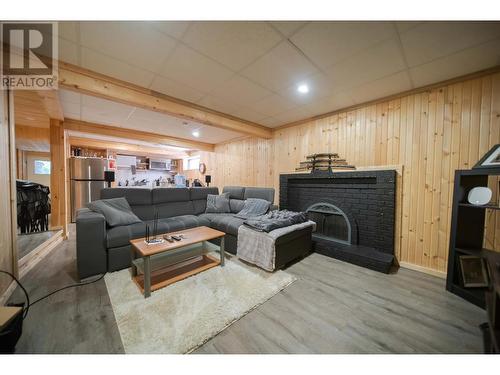 3312 Mount Royal  Drive, Cranbrook, BC - Indoor With Fireplace