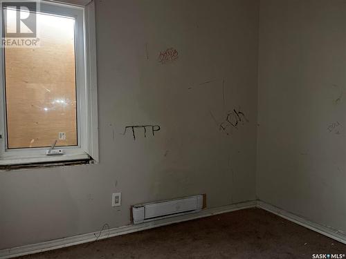 138 V Avenue S, Saskatoon, SK - Indoor Photo Showing Other Room