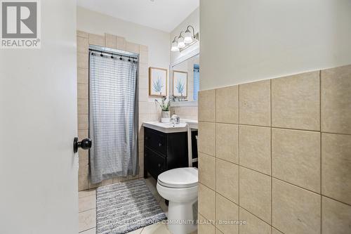 70 Simmons Street, Vaughan (Elder Mills), ON - Indoor Photo Showing Bathroom