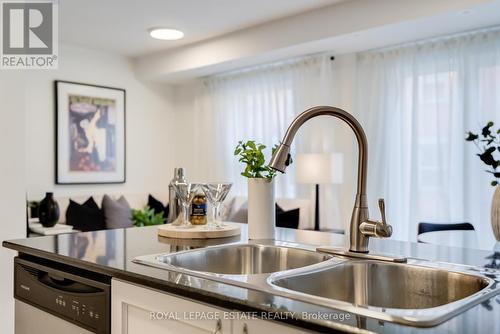 3 - 8 Florence Wyle Lane, Toronto, ON - Indoor Photo Showing Kitchen With Double Sink