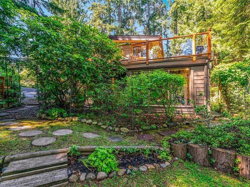 6287 Shoreline Dr, Nanaimo, BC 