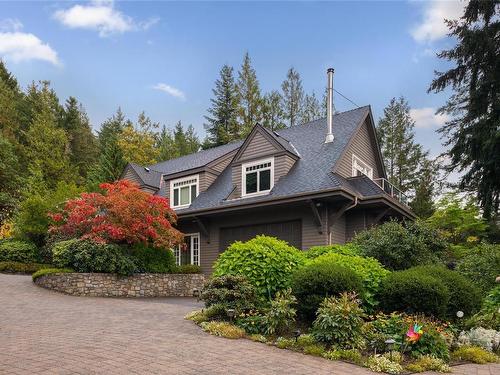 8338 West Saanich Rd, Central Saanich, BC 