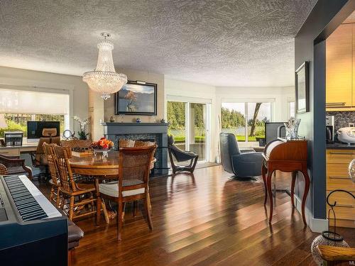 108-4969 Wills Rd, Nanaimo, BC - Indoor Photo Showing Dining Room