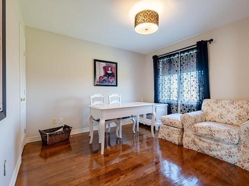 Chambre Ã Â coucher - 3920 Rue De Lisbonne, Brossard, QC - Indoor Photo Showing Living Room