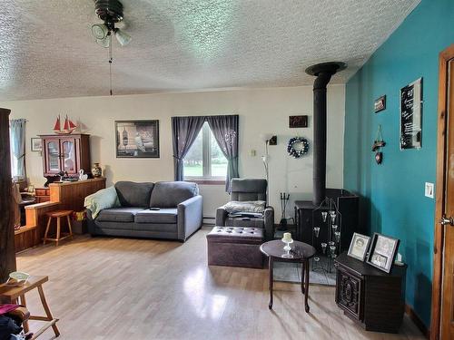 Salon - 1188 Ch. Pourvoiries, Rouyn-Noranda, QC - Indoor Photo Showing Living Room