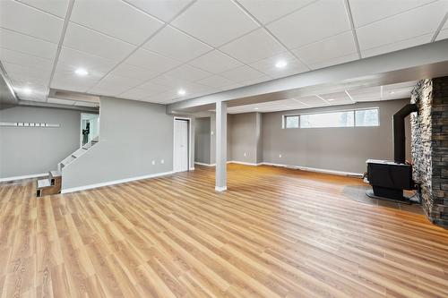 4019 Miller Road, Kelowna, BC - Indoor Photo Showing Basement