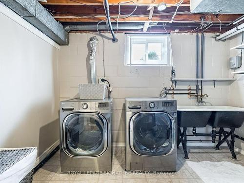 45 Brantwood Dr, Toronto, ON - Indoor Photo Showing Laundry Room