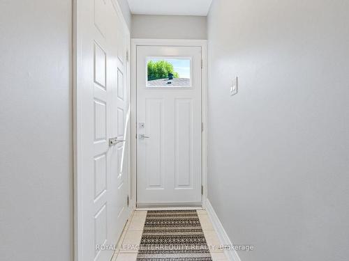 249 Catalina Dr, Toronto, ON - Indoor Photo Showing Other Room