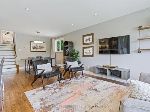 249 Catalina Dr, Toronto, ON - Indoor Photo Showing Living Room