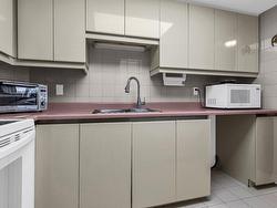 Kitchen - 