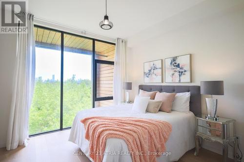 9 - 455 Dovercourt Road, Toronto, ON - Indoor Photo Showing Bedroom