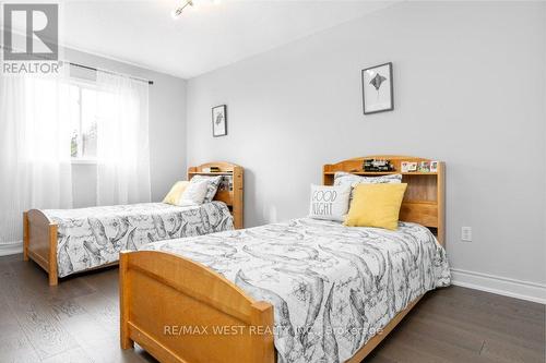 7 Lafayette Boulevard, Whitby (Williamsburg), ON - Indoor Photo Showing Bedroom