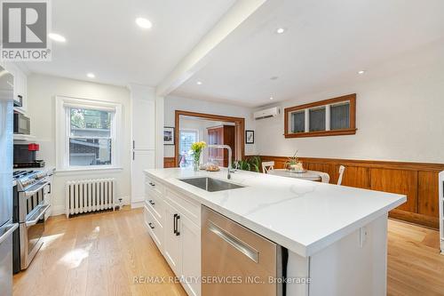 20 Courcelette Road, Toronto, ON - Indoor Photo Showing Kitchen