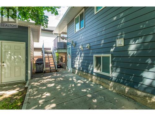 778 Coopland Crescent, Kelowna, BC - Outdoor With Deck Patio Veranda