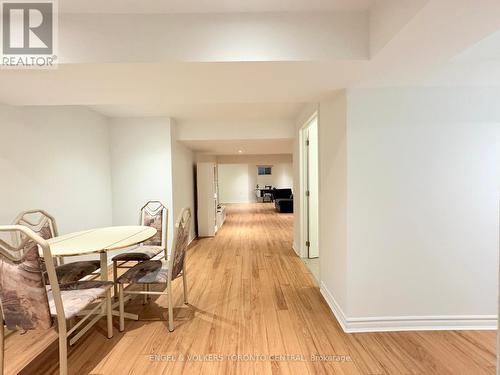 2705 Kingsway Drive, Kitchener, ON - Indoor Photo Showing Dining Room