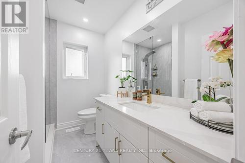 126 Flora Drive, Toronto, ON - Indoor Photo Showing Bathroom