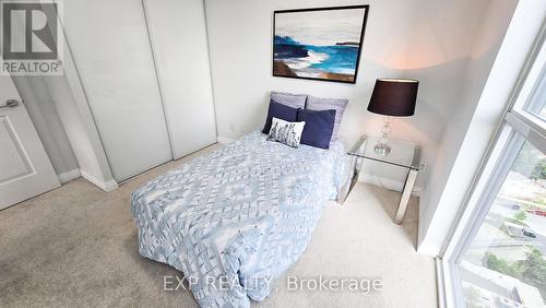 1702 - 30 Meadowglen Place E, Toronto E09, ON - Indoor Photo Showing Bedroom