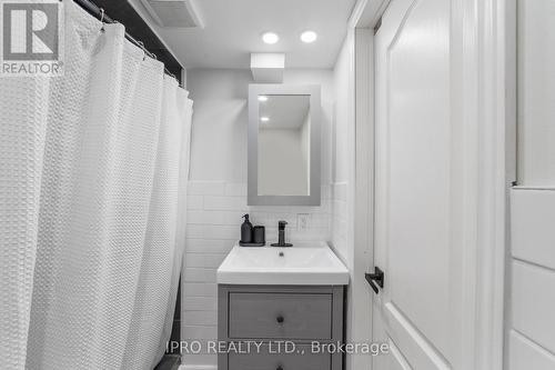 93 Elmvale Avenue, Brampton (Heart Lake West), ON - Indoor Photo Showing Bathroom