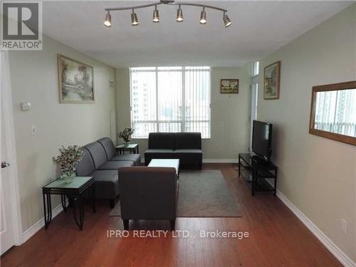2109 - 335 Rathburn Road W, Mississauga, ON - Indoor Photo Showing Living Room