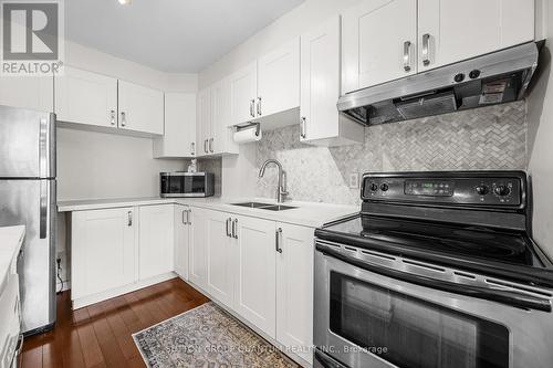 78 - 5221 Banting Court, Burlington, ON - Indoor Photo Showing Kitchen With Double Sink