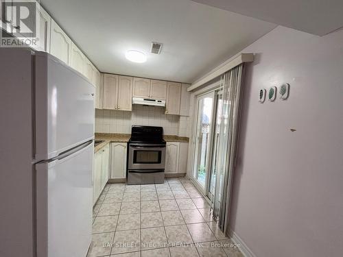 23 Catalpa Crescent, Vaughan (Patterson), ON - Indoor Photo Showing Kitchen