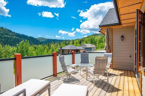 922 Redstone Drive, Rossland, BC - Outdoor With Deck Patio Veranda With Exterior