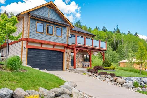 922 Redstone Drive, Rossland, BC - Outdoor With Balcony With Deck Patio Veranda