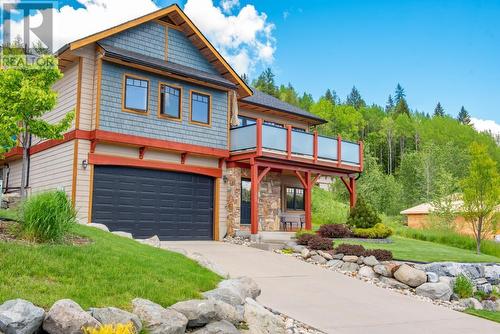 922 Redstone Drive, Rossland, BC - Outdoor With Balcony With Deck Patio Veranda