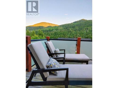 922 Redstone Drive, Rossland, BC - Outdoor