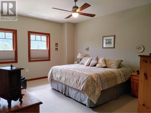 922 Redstone Drive, Rossland, BC - Indoor Photo Showing Bedroom