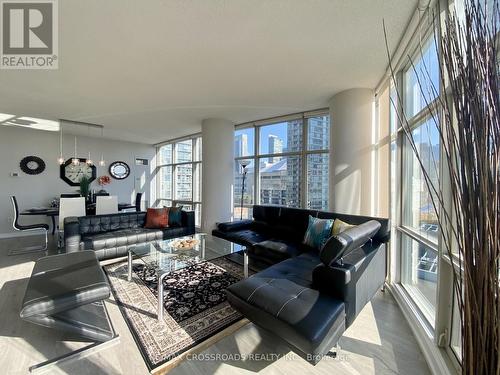 1009 - 35 Mariner Terrace, Toronto (Waterfront Communities), ON - Indoor Photo Showing Other Room