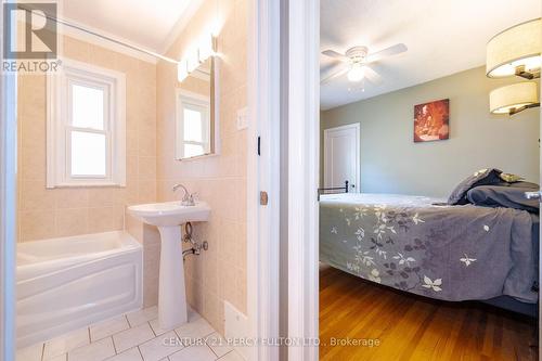 60 Bertha Avenue, Toronto, ON - Indoor Photo Showing Bathroom