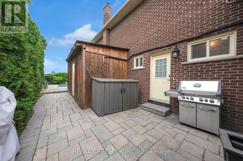 269 Primrose Lane, Newmarket (Bristol-London), ON - Outdoor With Exterior