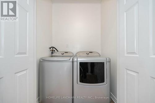 40 Balin Crescent, Brampton, ON - Indoor Photo Showing Laundry Room