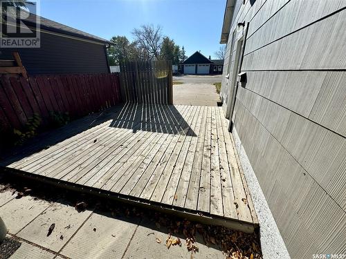 214 3Rd Avenue W, Watrous, SK - Outdoor With Deck Patio Veranda