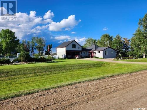 Bell Acreage Se16-6-7-2, Benson Rm No. 35, SK - Outdoor