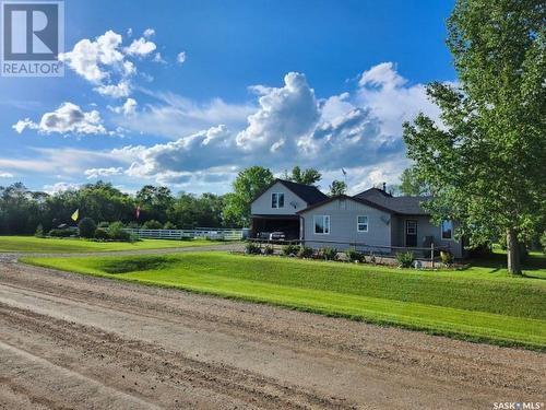 Bell Acreage Se16-6-7-2, Benson Rm No. 35, SK - Outdoor