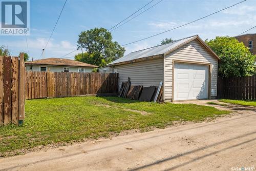 213 10Th Street E, Prince Albert, SK - Outdoor