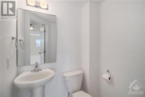 2nd Level 2-Peice Bathroom - 370 Moffatt Pond Court, Ottawa, ON - Indoor Photo Showing Bathroom